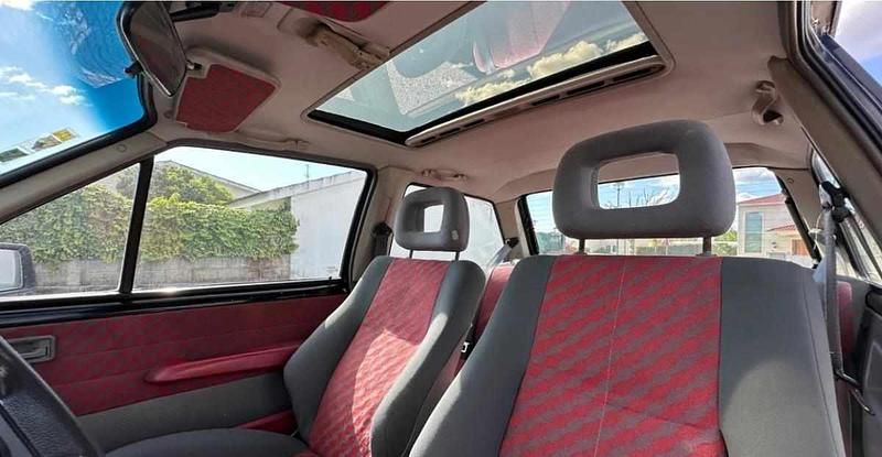 Usado Opel Corsa 72 HP (52 kW) 1991 Preto Citadino