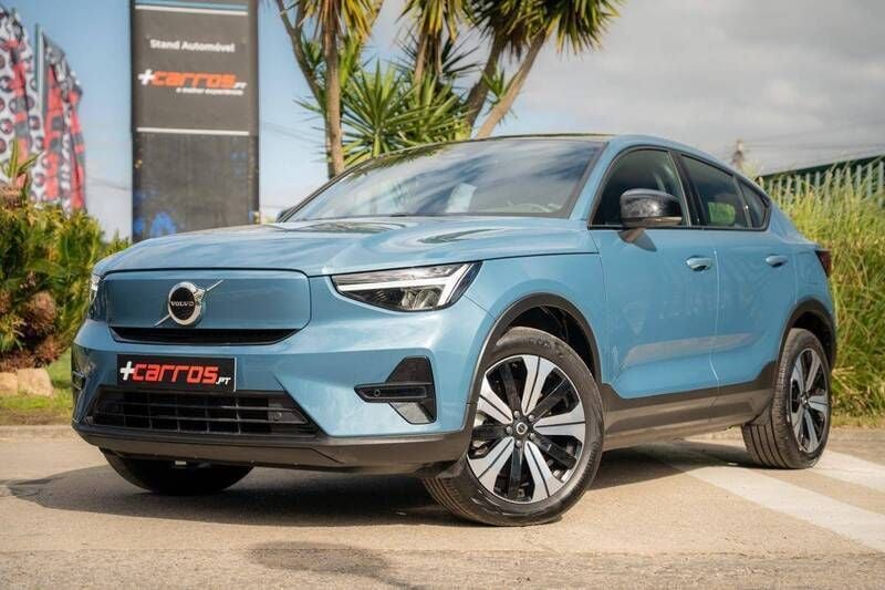 Azul Usado 2023 Volvo C40 SUV | € 37.600 (Bom preço) - Imagem 1/4
