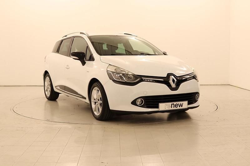 Blanc glacier Usado 2016 Renault Clio IV LIMITED Carrinha | € 10.800 (Preço justo) - Imagem 1/4