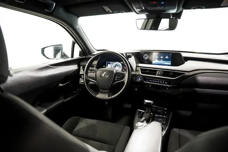 Usado Lexus UX 250h 184 HP (135 kW) 2021 Cinza SUV