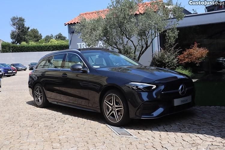 Castanho Usado 2023 Mercedes C300e AMG line Carrinha | € 46.950 (Preço justo) - Imagem 1/1