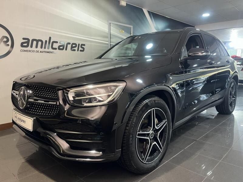Preto Usado 2021 Mercedes GLC300 AMG SUV | € 45.900 (Preço elevado) - Imagem 1/4