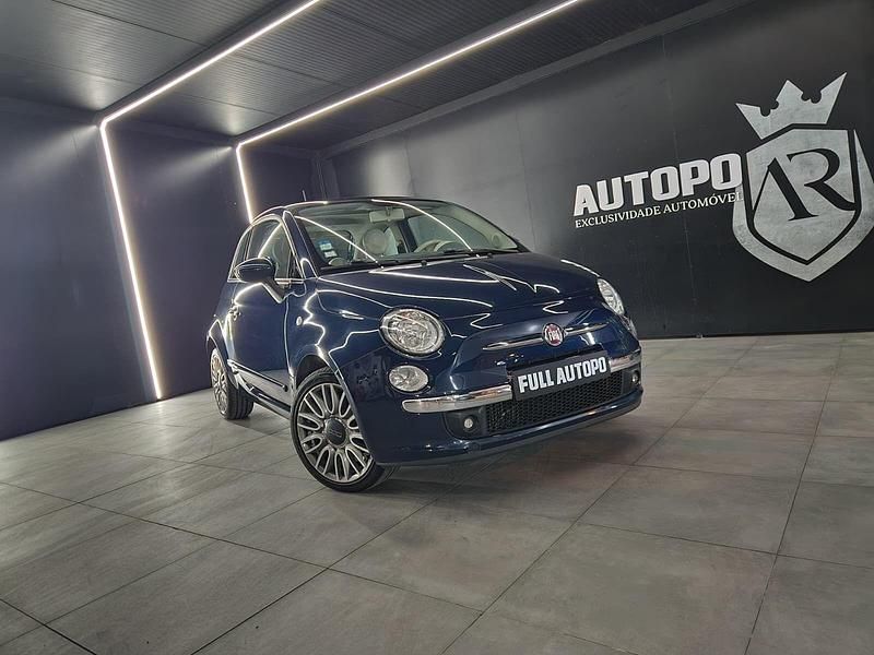 Usado Fiat 500 Lounge 95 HP (69 kW) 2015 Azul Citadino