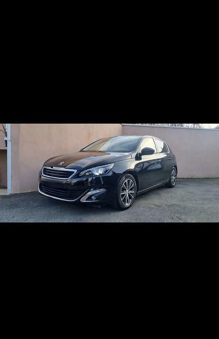Usado 2017 Peugeot 308 Allure Sedan | € 9.300 (Bom preço) - Imagem 1/4