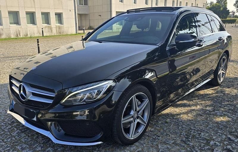 Usado 2015 Mercedes C220 AMG Sedan | € 23.499 (Preço justo) - Imagem 1/4