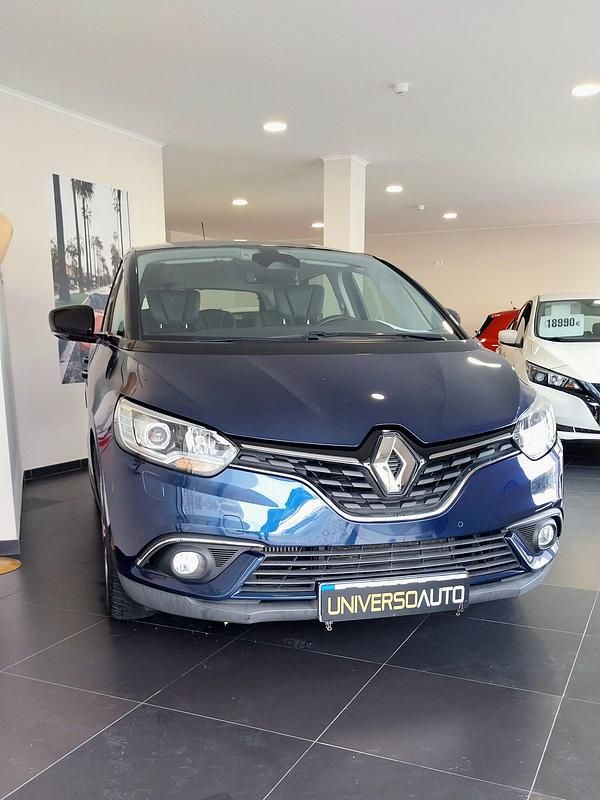 Usado Renault Scénic IV LIMITED 132 HP (97 kW) 2017 Azul Monovolume