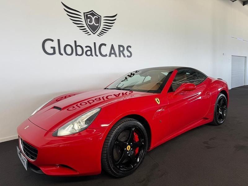 Vermelho Usado 2009 Ferrari California Cabrios | € 119.000 - Imagem 1/4