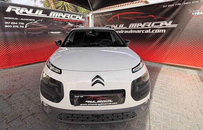 Usado Citroën C4 Feel 82 HP (60 kW) 2016 Branco