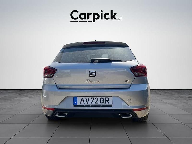 Usado Seat Ibiza FR 95 HP (69 kW) 2023 Cinza Citadino