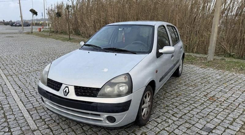 Usado 2002 Renault Clio II Sedan | € 1.250 (Super Preço) - Imagem 1/4