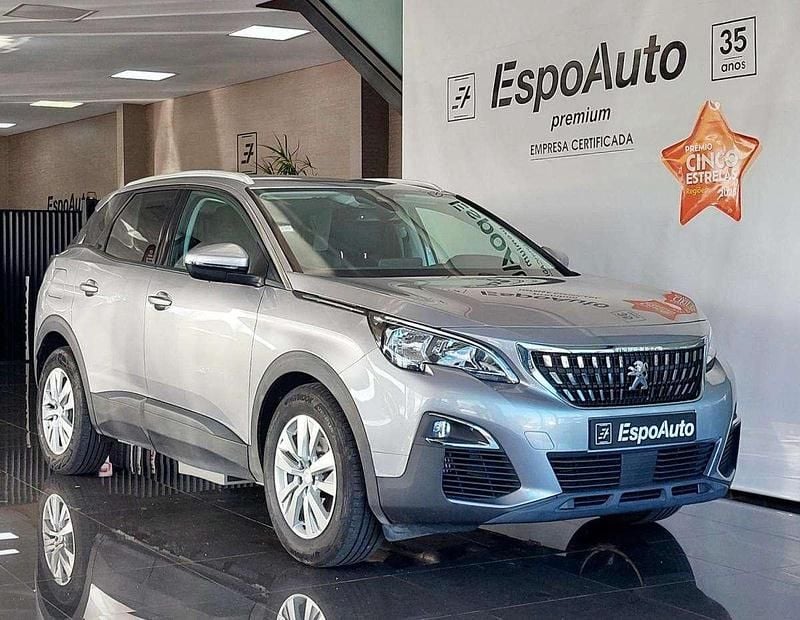 Cinza Usado 2018 Peugeot 3008 Active SUV | € 17.500 (Bom preço) - Imagem 1/4