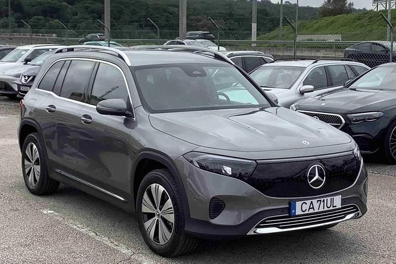 Novo Mercedes EQB250+ Edition 139 kW (190 HP) 2025 Cinzento SUV