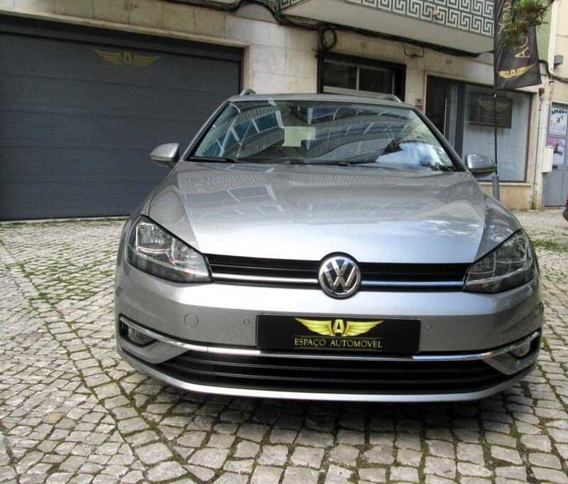 Cinzento Usado 2017 VW Golf VII Highline Carrinha | € 12.950 (Preço justo) - Imagem 1/4