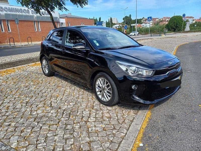 Usado 2018 Kia Rio 2 Sedan | € 13.500 - Imagem 1/4