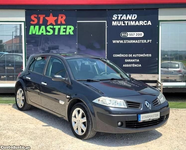 Outra Usado 2007 Renault Mégane II Dynamique Citadino | € 4.250 (Bom preço) - Imagem 1/1