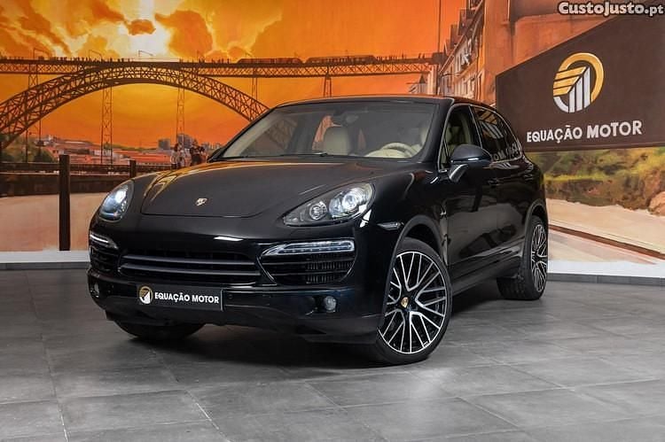 Preto Usado 2013 Porsche Cayenne SUV | € 26.900 (Bom preço) - Imagem 1/1