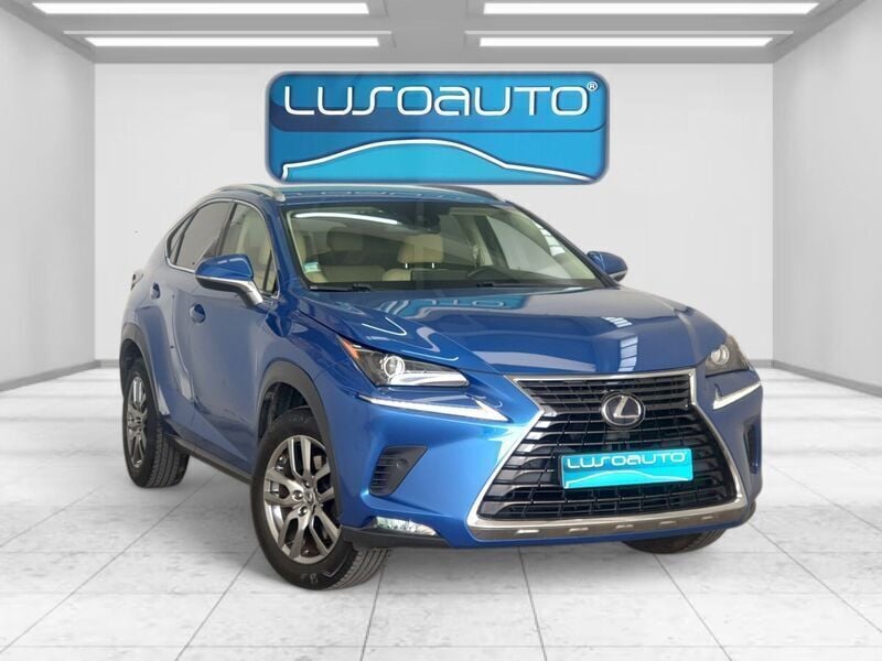 Usado Lexus NX300h Executive Line 197 HP (144 kW) 2019 Azul SUV