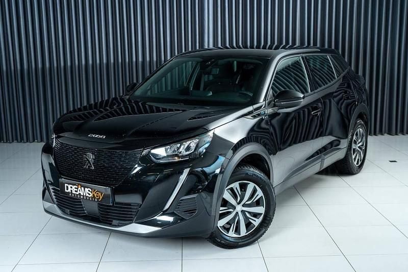Preto Usado 2023 Peugeot e-2008 SUV | € 19.800 (Bom preço) - Imagem 1/4