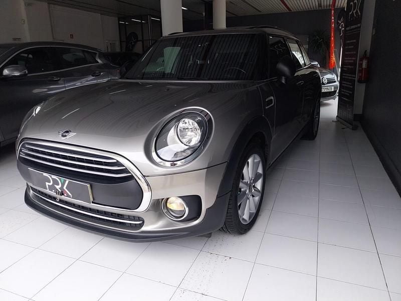 Usado Mini Clubman 116 HP (85 kW) 2016 Cinzento Carrinha