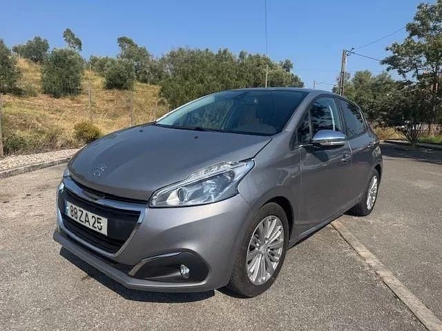 Cinzento Usado 2019 Peugeot 208 Citadino | € 9.990 (Bom preço) - Imagem 1/4