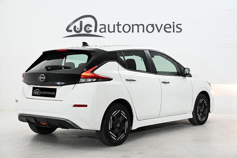 Usado Nissan Leaf Acenta 110 kW (150 HP) 2025 Branco Citadino