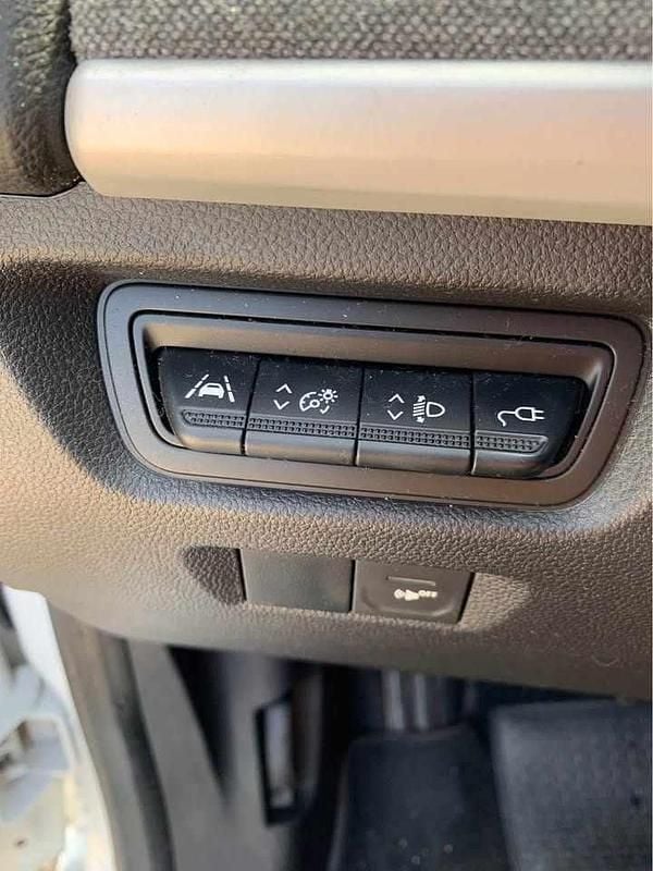 Usado Renault Zoe 80 kW (110 HP) 2020 Branco Citadino