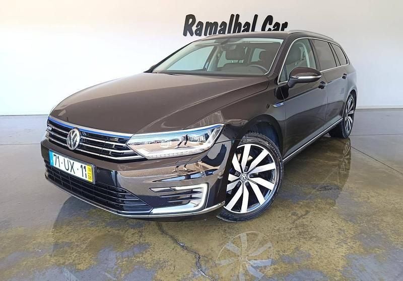 Preto Usado 2018 VW Passat GTE Carrinha | € 20.900 (Preço justo) - Imagem 1/4