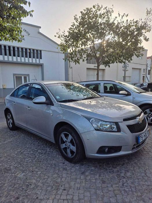 Usado 2009 Chevrolet Cruze LS Sedan | € 6.500 (Caro) - Imagem 1/4