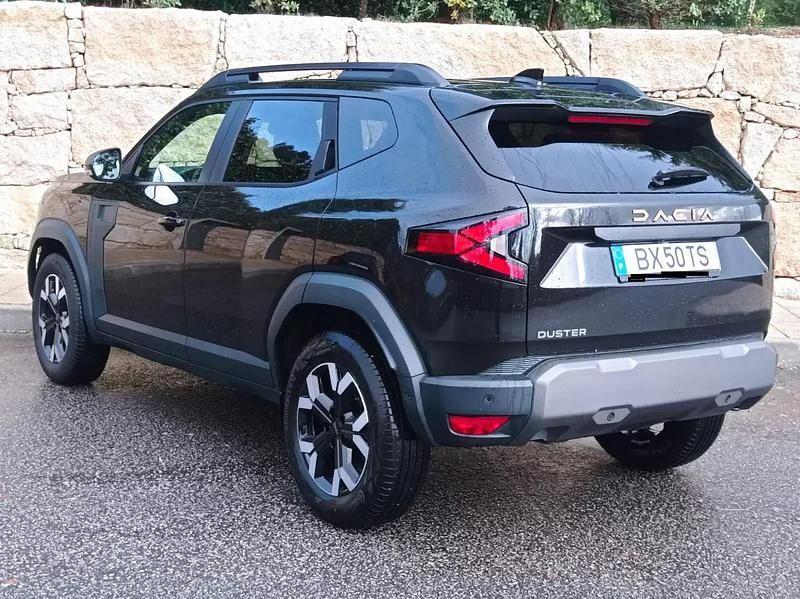 Usado Dacia Duster Extreme 101 HP (74 kW) 2025 Preto SUV