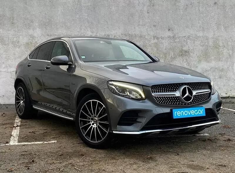 Usado Mercedes GLC350 320 HP (235 kW) 2018 Cinza antracite SUV