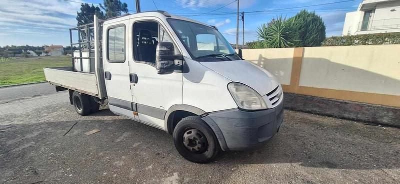 Branco Usado 2007 Iveco Daily Carrinha | € 8.500 - Imagem 1/4