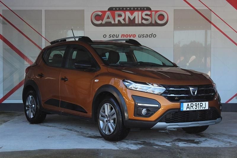 Laranja Usado 2022 Dacia Sandero Essentiel | € 13.400 (Bom preço) - Imagem 1/3