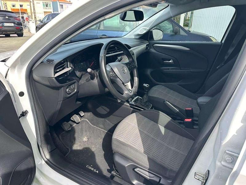 Usado Opel Corsa Business Edition 102 HP (75 kW) 2021 Branco Citadino