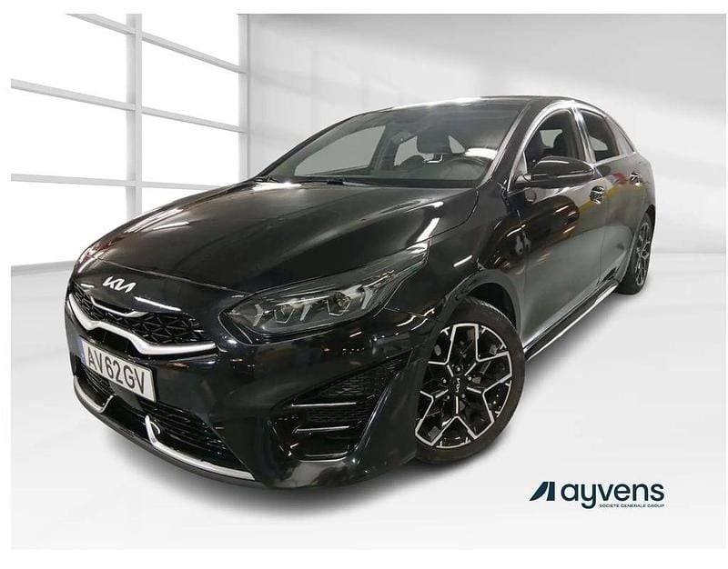 Preto Usado 2022 Kia XCeed GT-Line SUV | € 18.100 (Preço justo) - Imagem 1/4