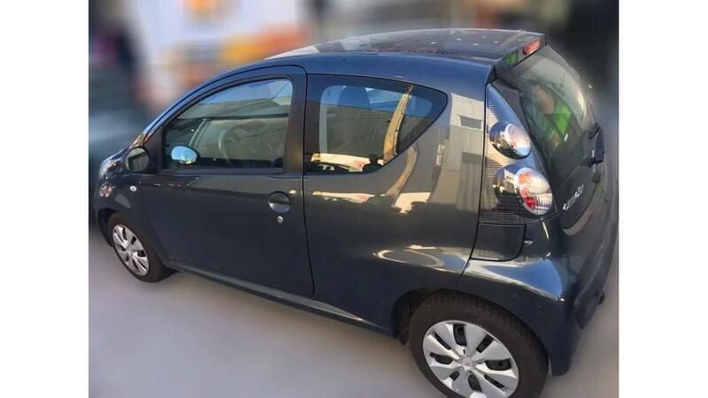 Cinza Usado 2008 Citroën C1 Citadino | € 4.300 (Preço justo) - Imagem 1/4