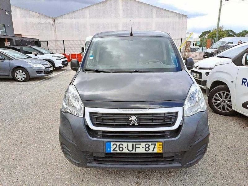 Usado Peugeot Partner 100 HP (73 kW) 2018 Preto Monovolume