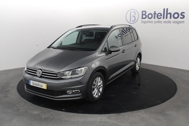 Preto Usado 2016 VW Touran Monovolume | € 20.900 (Caro) - Imagem 1/1