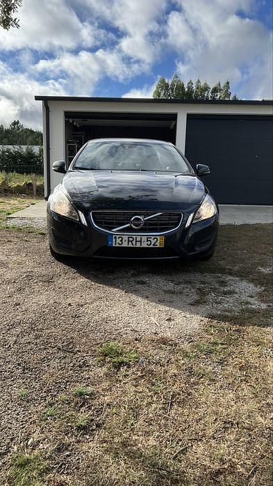 Usado 2013 Volvo S60 Sedan | € 8.750 - Imagem 1/4