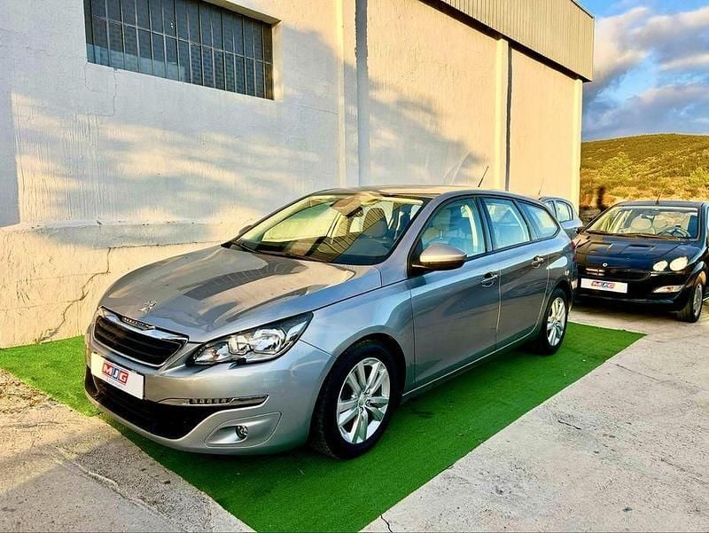 Usado 2015 Peugeot 308 Active Sedan | € 9.850 (Preço justo) - Imagem 1/4