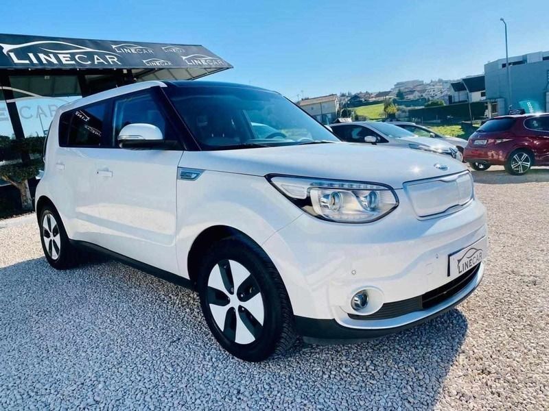 Branco Usado 2018 Kia Soul EV 3 SUV | € 17.900 - Imagem 1/4
