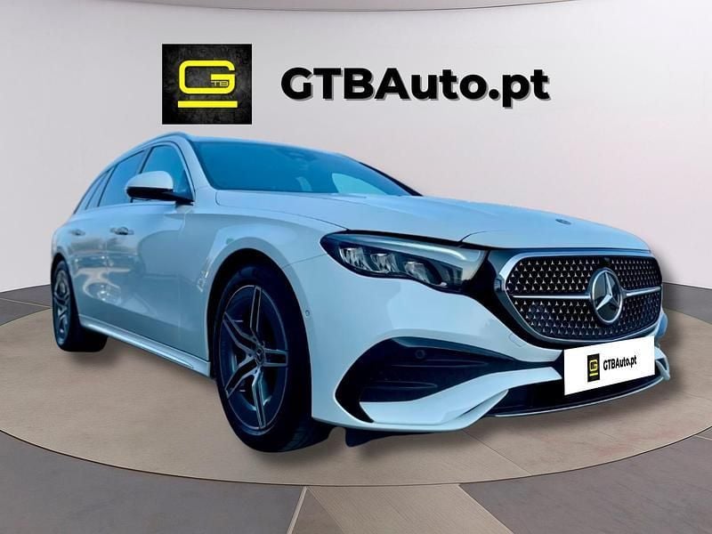 Branco Usado 2024 Mercedes E300 Advanced Carrinha | € 53.900 - Imagem 1/4