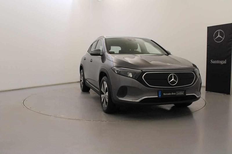 Cinzento Usado 2023 Mercedes EQA250 SUV | € 41.990 (Preço elevado) - Imagem 1/4