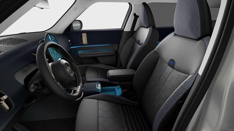 Usado Mini Countryman 150 kW (204 HP) 2024 Melting silver iii metalizado SUV