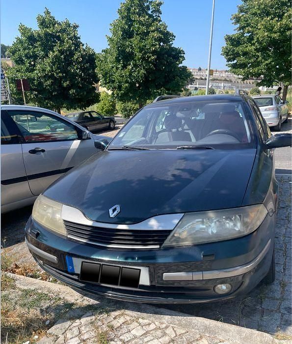 Usado 2003 Renault Laguna II Sedan | € 1.000 (Bom preço) - Imagem 1/4