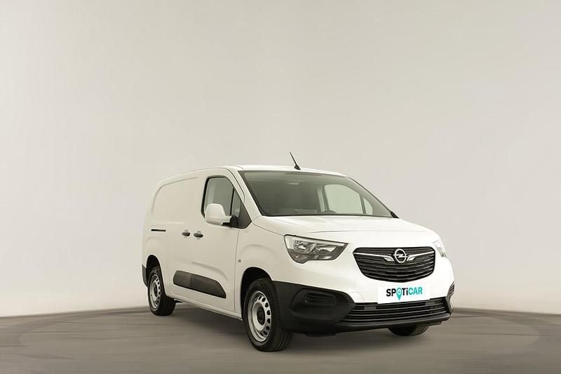 Branco Usado 2021 Opel Combo Enjoy Monovolume | € 16.990 (Preço elevado) - Imagem 1/4