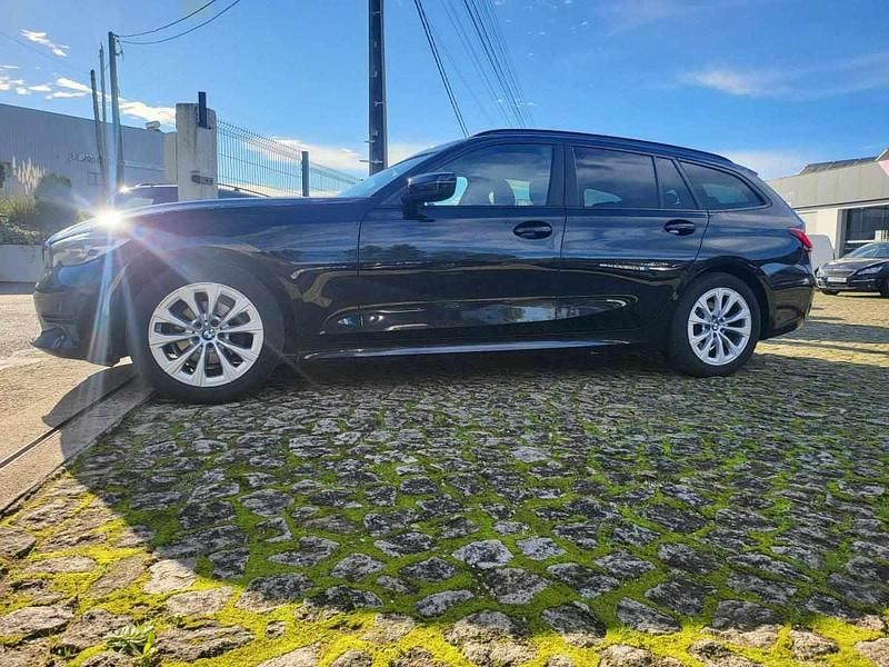 Usado BMW 316 116 HP (85 kW) 2021 Preto Carrinha