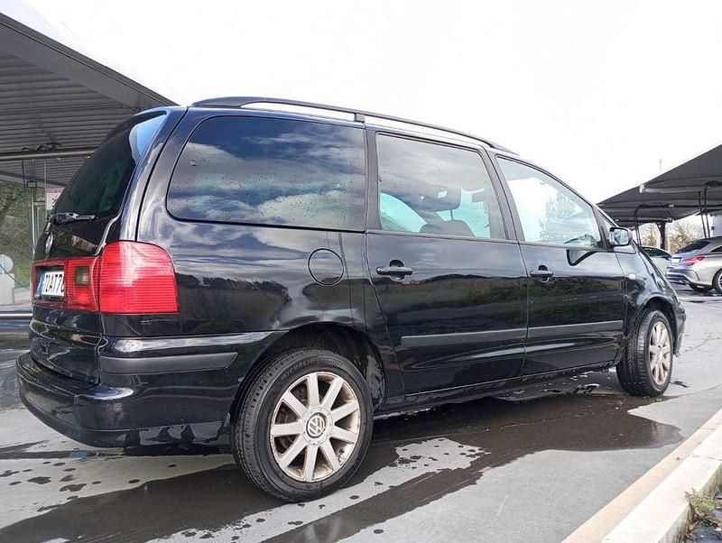 Usado VW Sharan 130 HP (95 kW) 2003 Monovolume