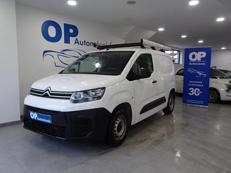 Branco Usado 2021 Citroën Berlingo Feel Monovolume | € 14.450 (Bom preço) - Imagem 1/4