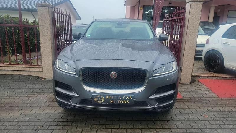 Cinzento Usado 2018 Jaguar F-Pace SUV | € 37.990 (Preço justo) - Imagem 1/4
