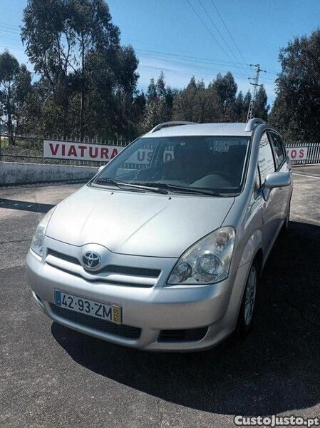 Cinza Usado 2005 Toyota Corolla Monovolume | € 5.350 (Bom preço) - Imagem 1/1